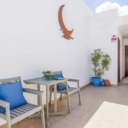 Luar Villa