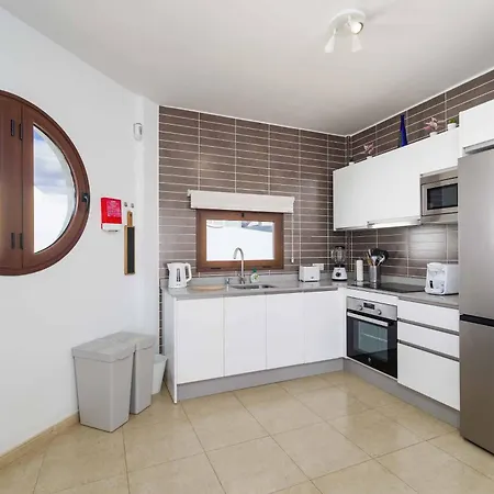 Luar Villa